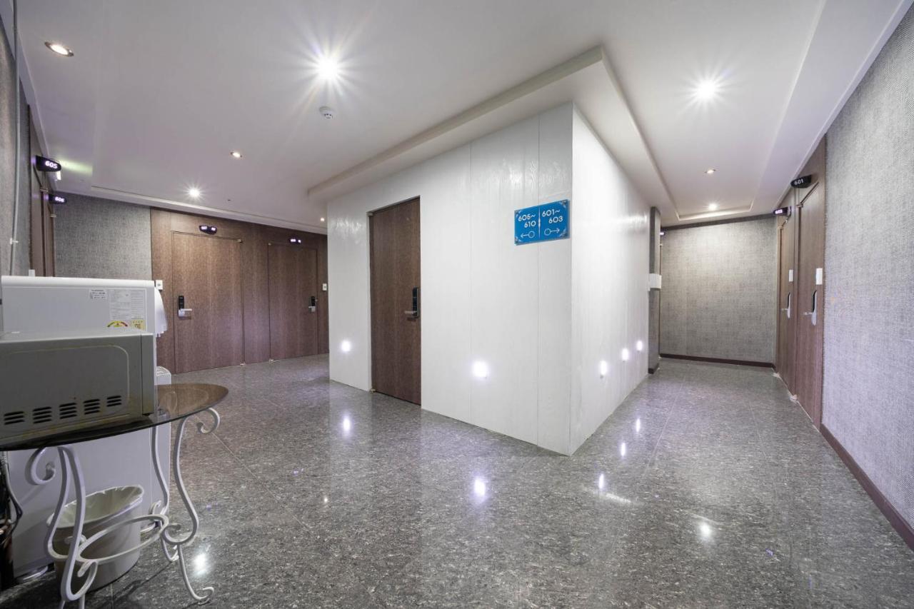 Galleria Hotel Suwon Exterior photo