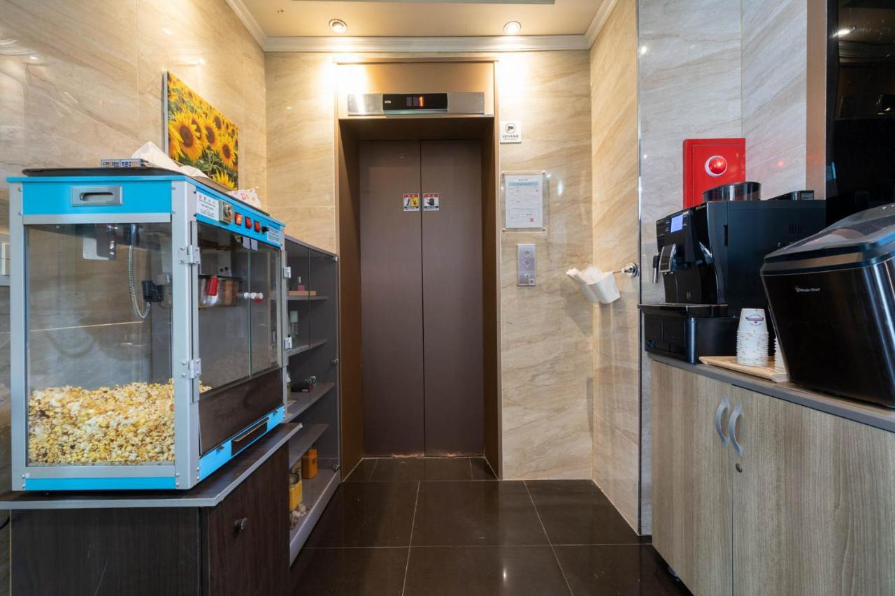 Galleria Hotel Suwon Exterior photo